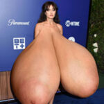 Ell.Pur. from Fallout exposing her giant tits naked in heels