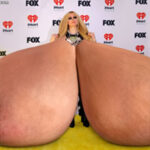 Av.La. dragging her giant tits to the show